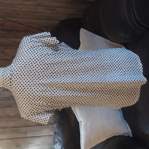 Adrianna Papell Polka dot Tie Flutter Sleeve Top L Short Sleeve White Blouse - Picture 4 of 9
